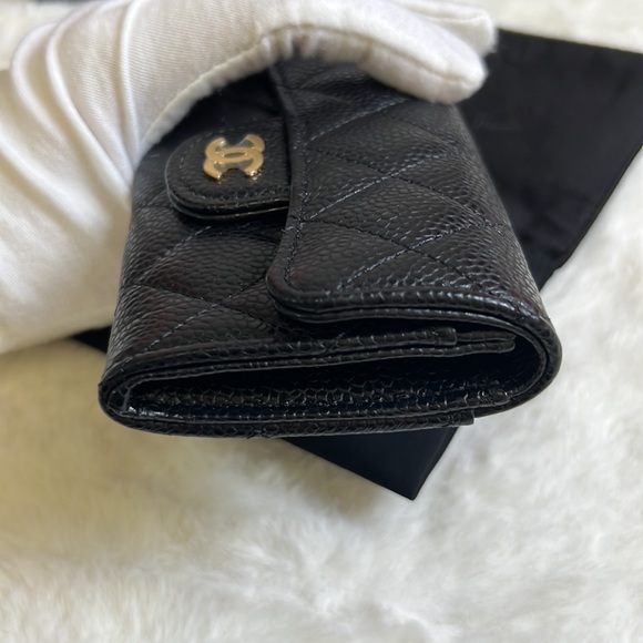 Chanel card holder - Picture 9 of 12